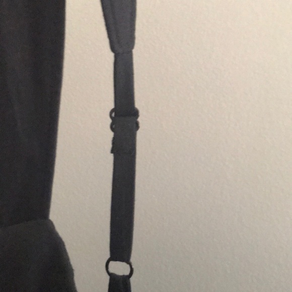 2b Bebe dress - Picture 7 of 8